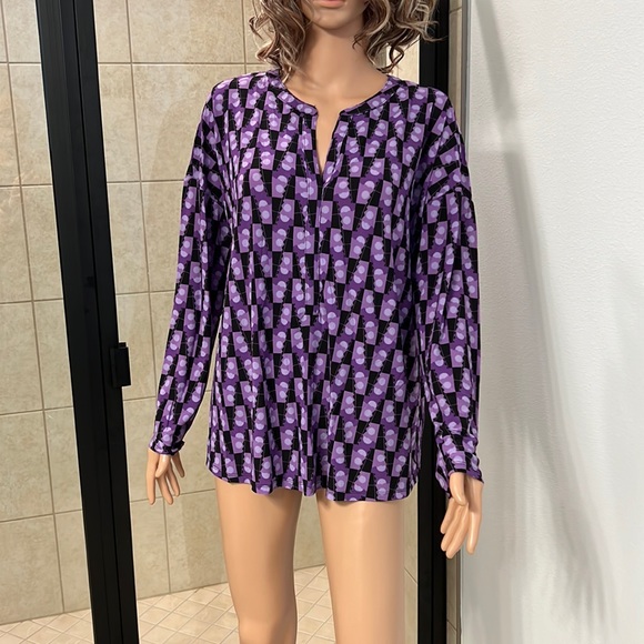 Long Sleeve Blouse by Dana Buchman - Picture 1 of 5